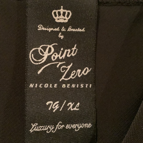 Beautiful and flowy point zero brand dress - Picture 7 of 7